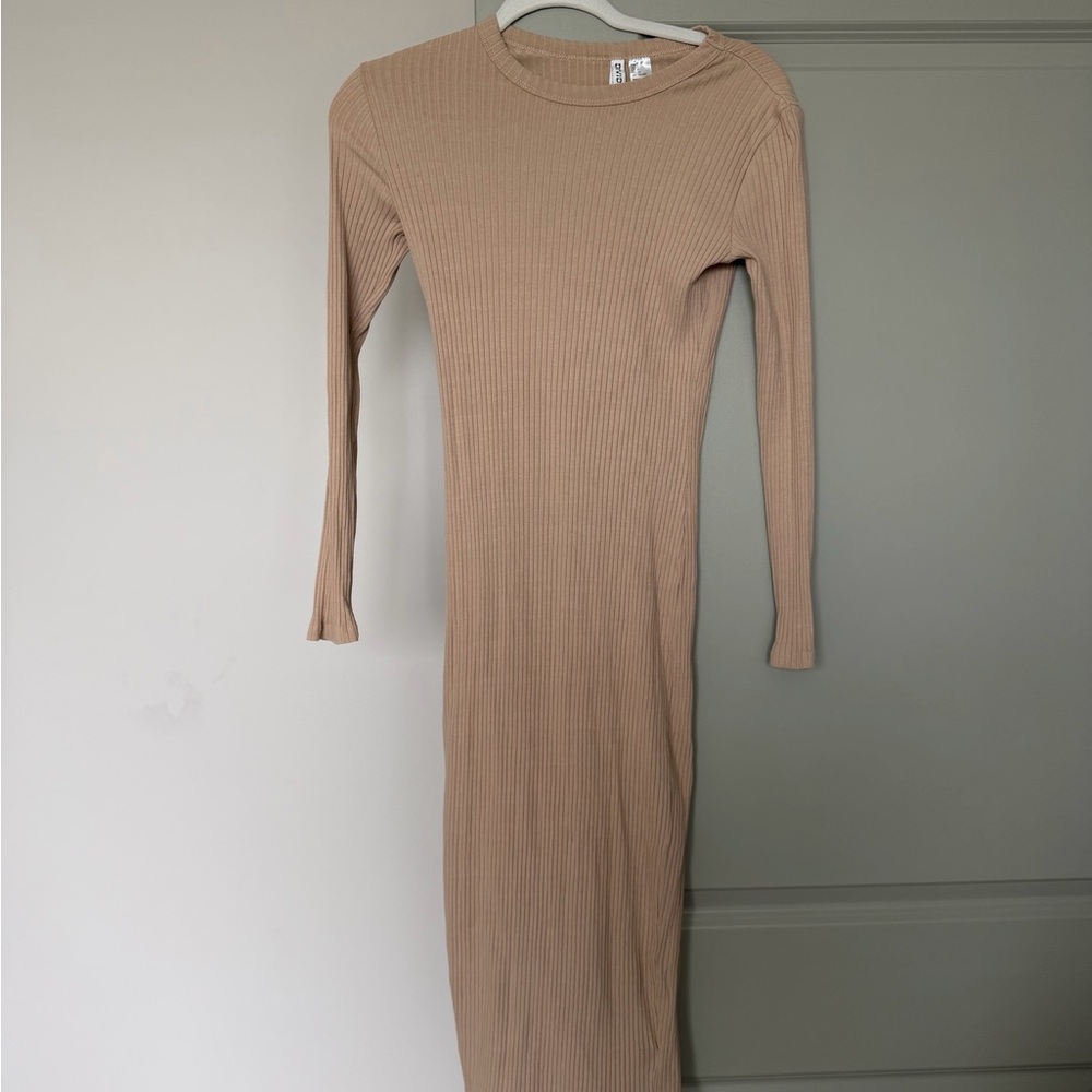 H&M Beige Ribbed Long Sleeve Women’s Dress